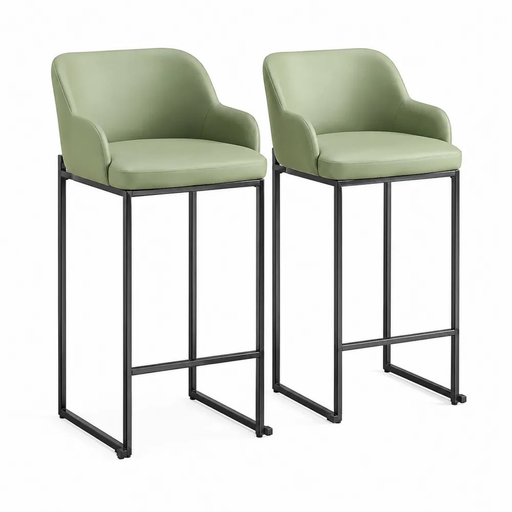 Pack de 2 taburetes de bar con brazos asiento tapizado en PU verde salvia estructura de acero negro forma rectangular 48 cm x 50 cm x 105 cm